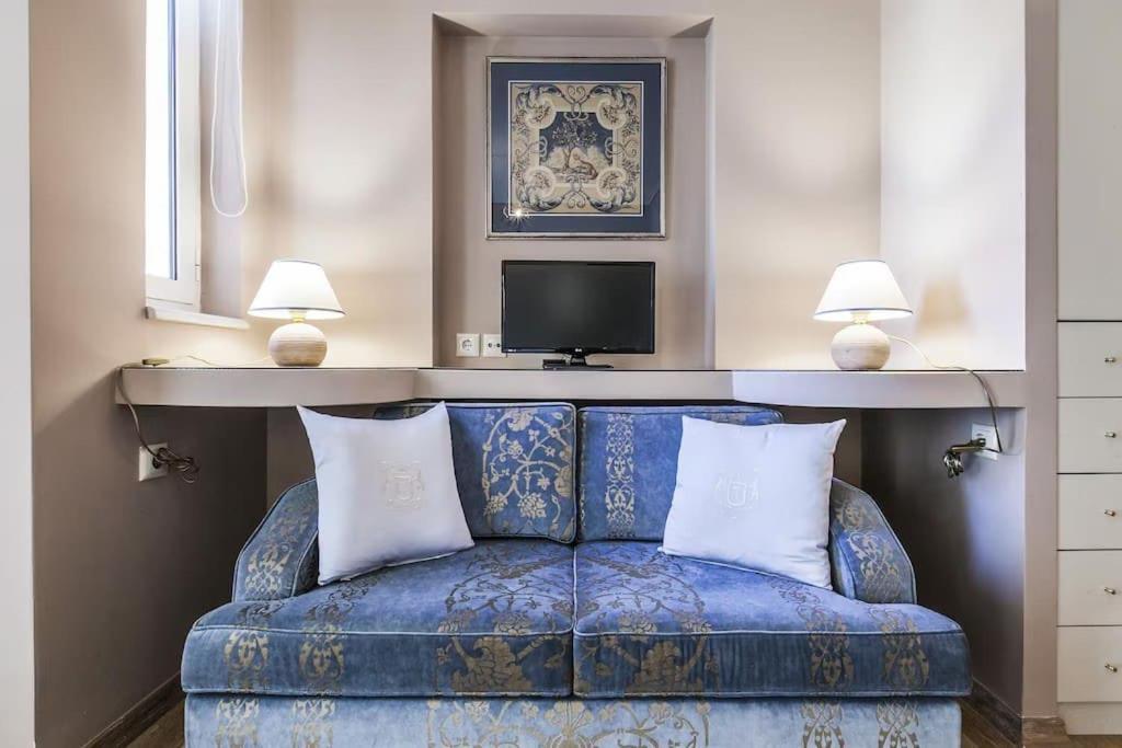 Luxury Acropolis View Duplex Penthouse In Thiseio 155M2 Афины Экстерьер фото