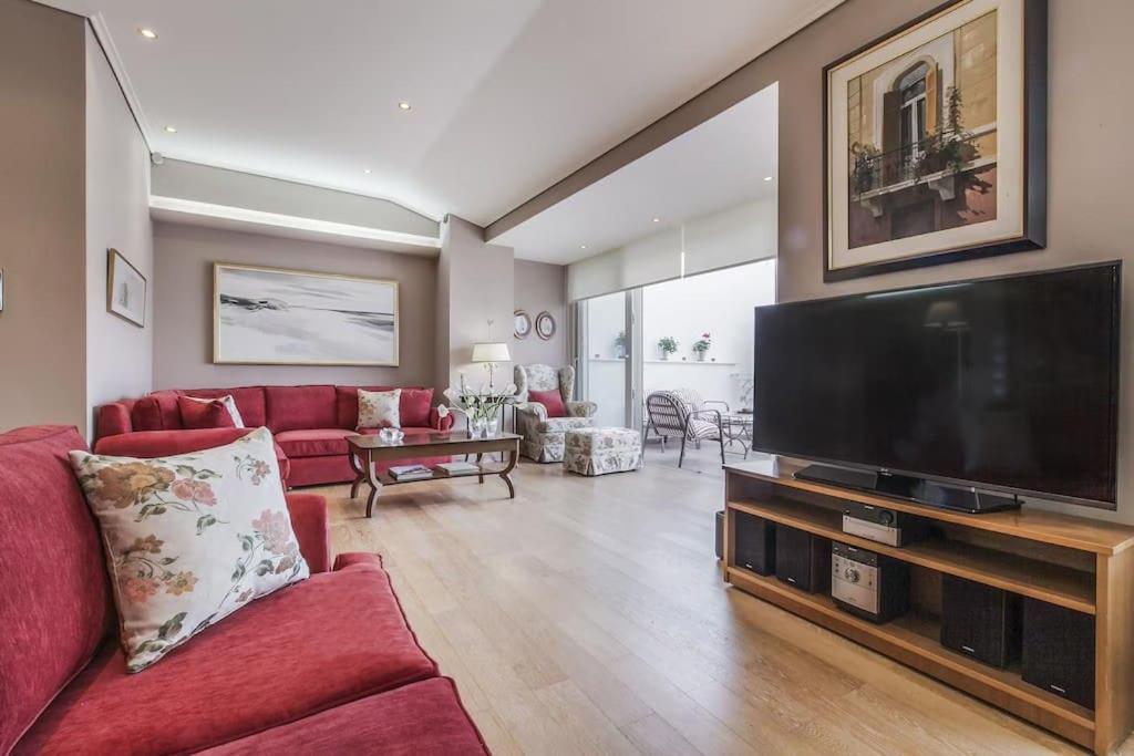 Luxury Acropolis View Duplex Penthouse In Thiseio 155M2 Афины Экстерьер фото